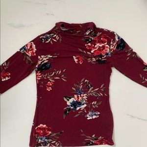 Dynamite FLORAL top